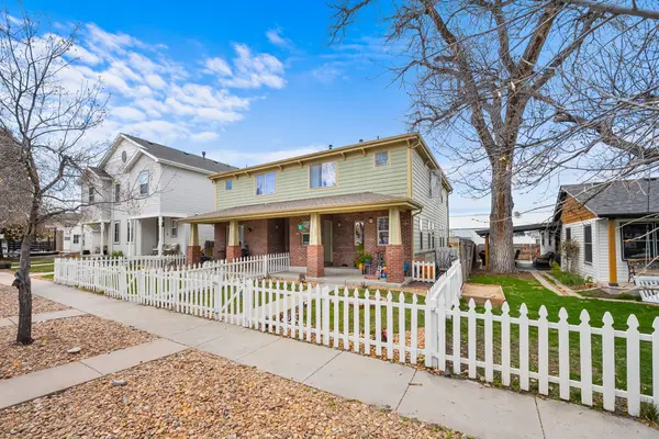 109 Cantril St, Castle Rock, CO 80104