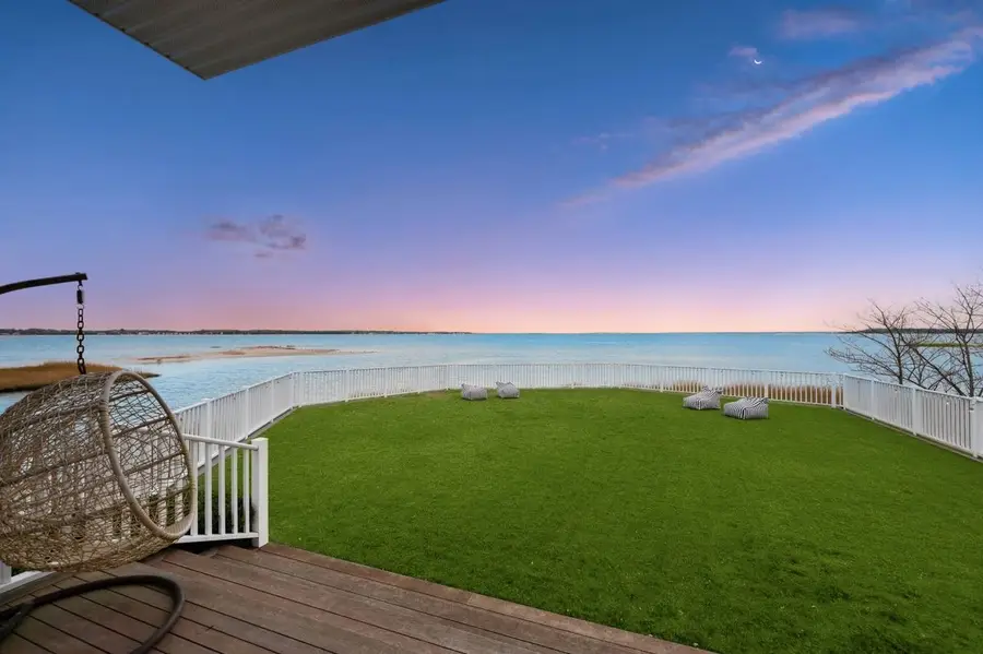 112 Pine Avenue, Flanders, NY 11901 - Image #2