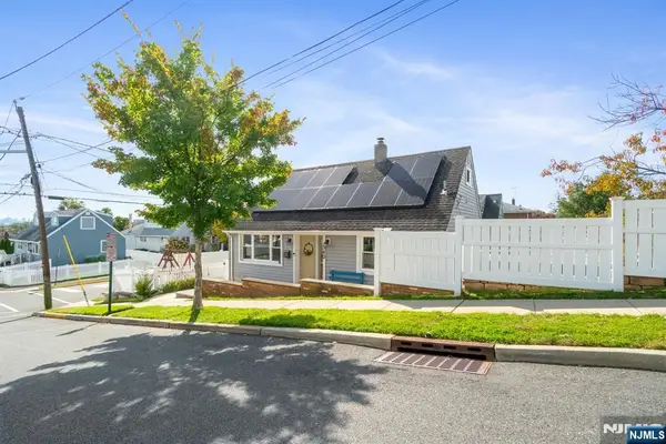 340 Marsan Dr, Carlstadt Boro, NJ 07072