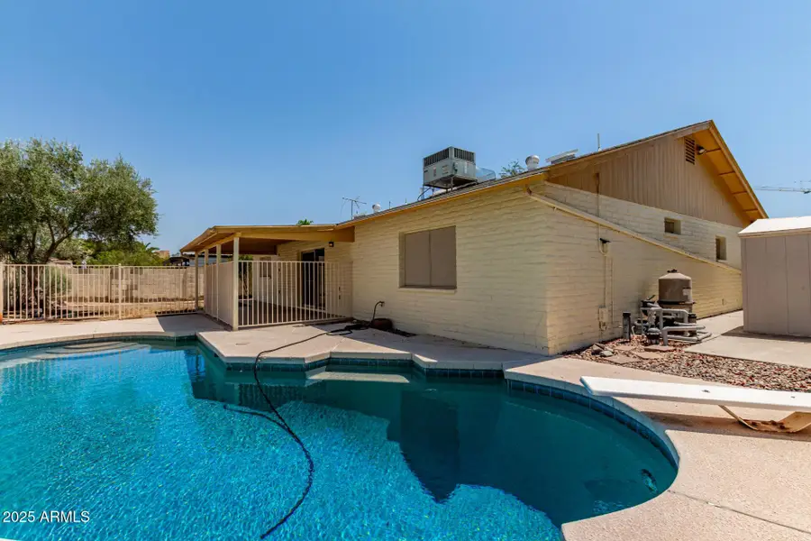 5528 W CALAVAR Road, Glendale, AZ 85306 - #2