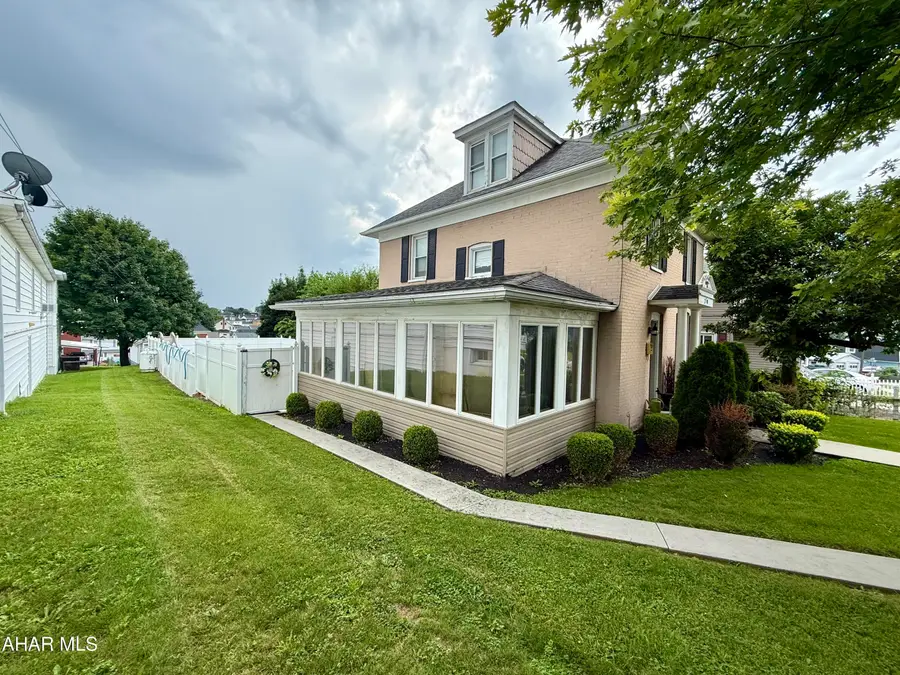 710 Rockingham Avenue, Roaring Spring, PA 16673 - #2