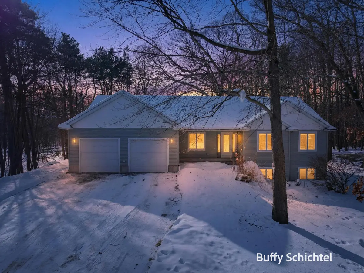 992 Tibalew Drive Nw, Sparta, MI 49345 - #1