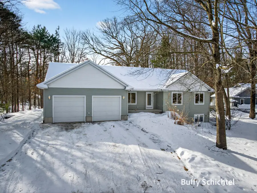 992 Tibalew Drive Nw, Sparta, MI 49345 - #2