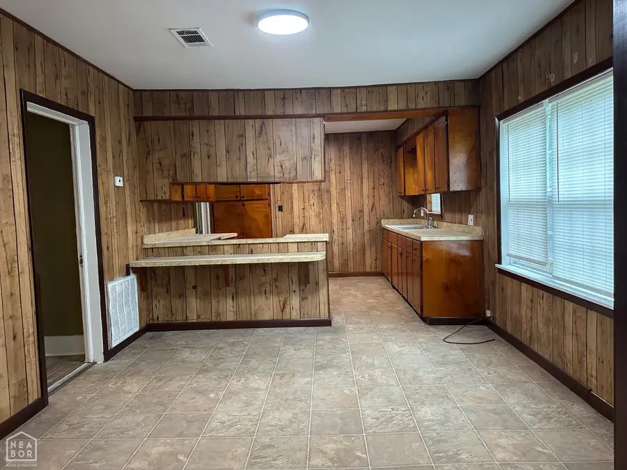 305 N St. Jacob Street, Morrilton, AR 72011 - #3