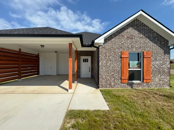 300 Rike Road, Mabank, TX 75147