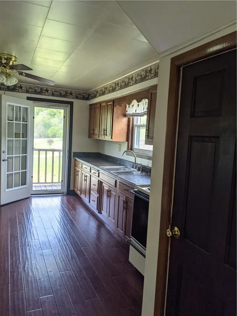 428 Barneys Rd., Perryopolis, PA 15473 - #3