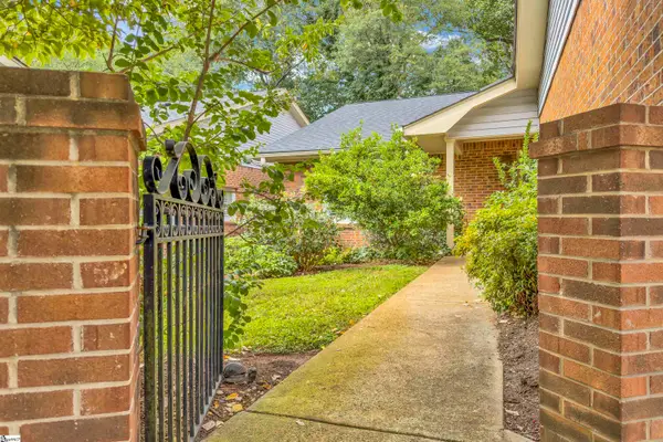 321 Mockingbird Hill, Greenville, SC 29605