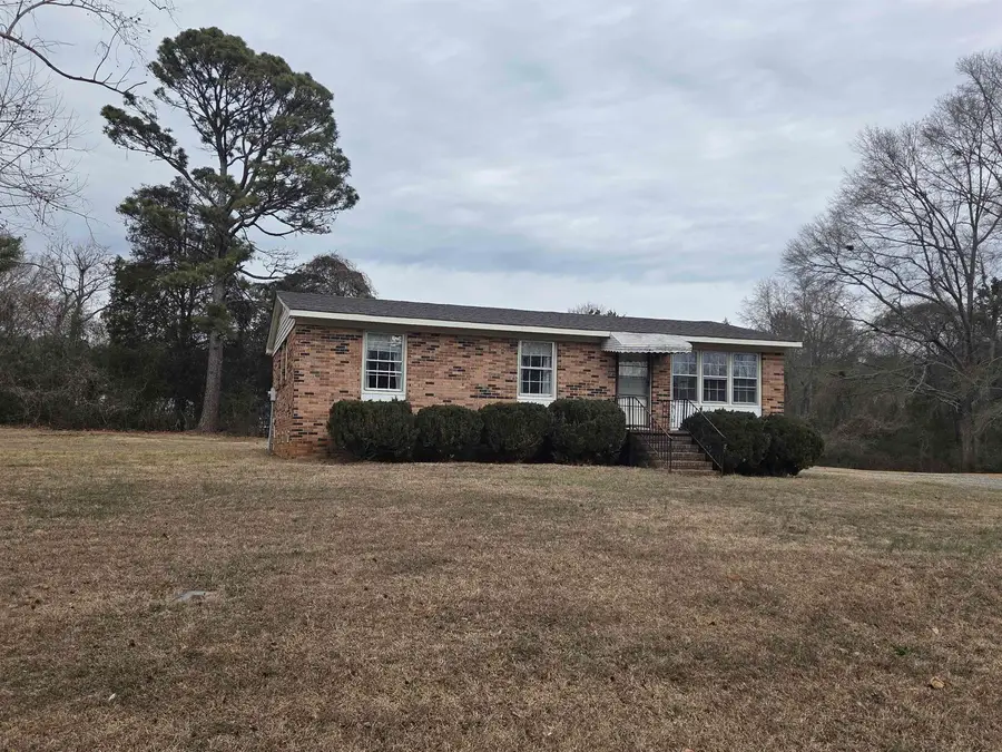 121 Gilead Hills Drive, Jonesville, SC 29353 - #2