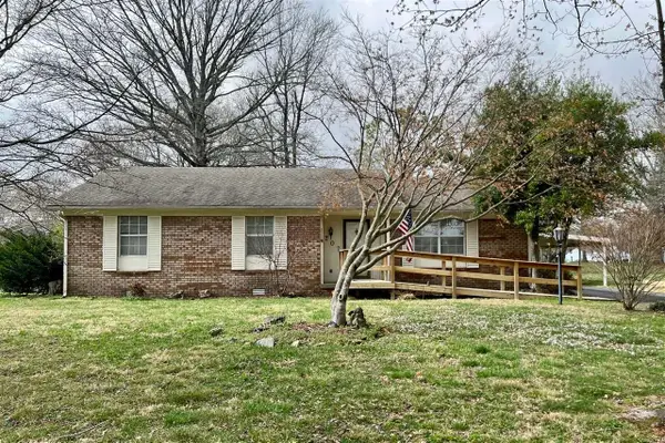 207 Spence Ln, Franklin, KY 42134