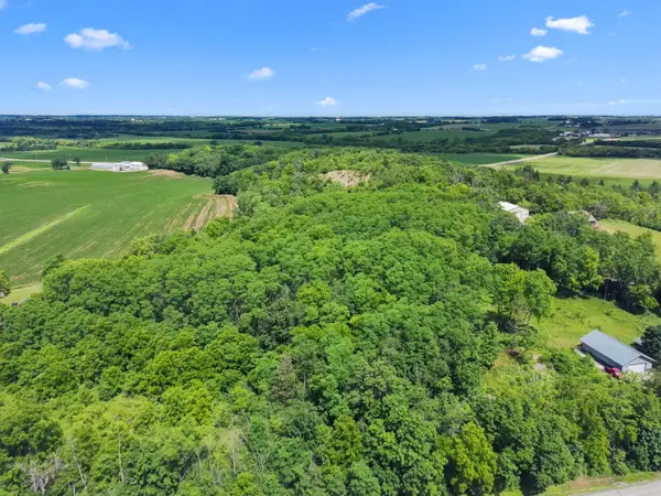 6304 Sheridan Springs Rd, Lyons, WI 53105