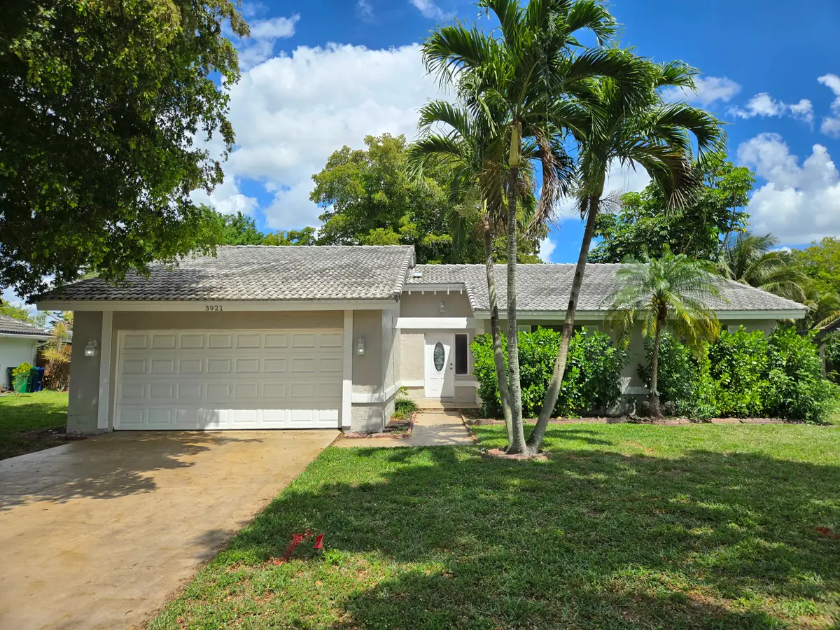 3921 NW 114th Avenue, Coral Springs, FL 33065 - #1