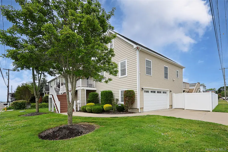 370 Rider Avenue, Patchogue, NY 11772 - #2