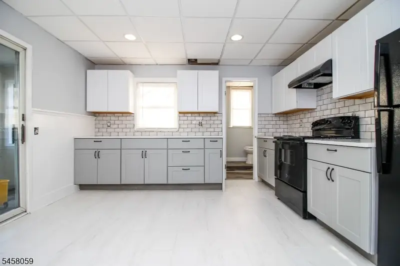2 Baker Ave, Dover, NJ 07801-2543 - #3