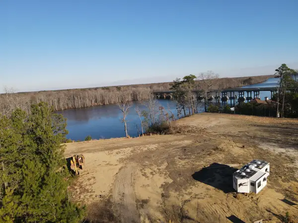 122 River Bluff Drive, Winton, NC 27986