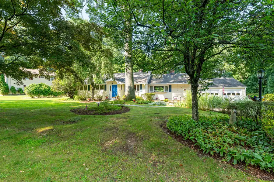 27 Archer Lane, Stamford, CT 06905 - #2