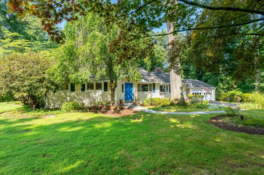 27 Archer Lane, Stamford, CT 06905 - #3