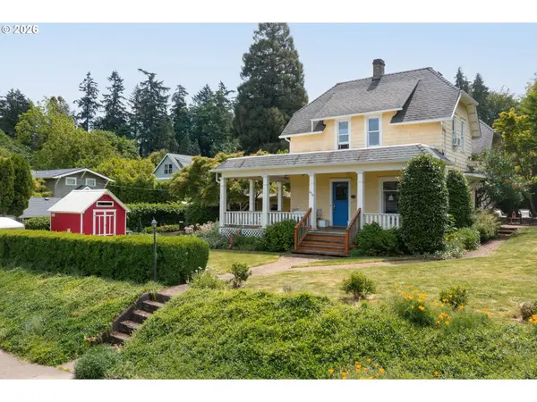938 Oak St, LakeOswego, OR 97034
