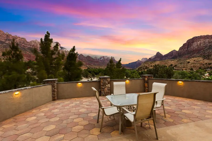 34 Valley View Dr, Springdale, UT 84767 - Image #3