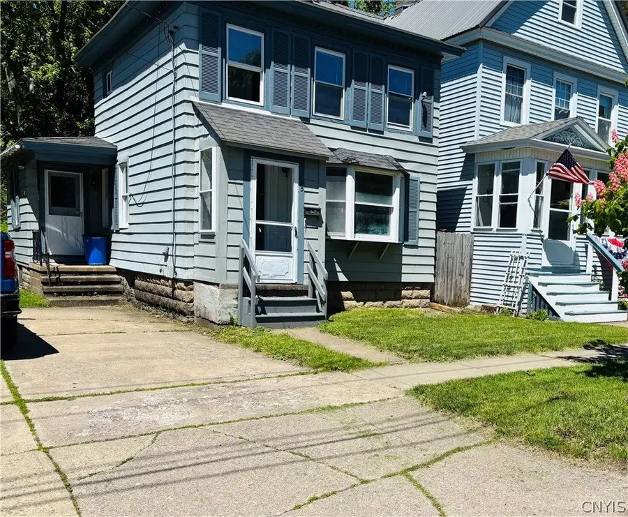 135 W Mohawk Street, Oswego, NY 13126 - #2