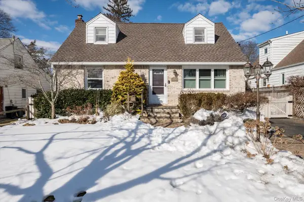 1741 Bushwick Avenue, Merrick, NY 11566