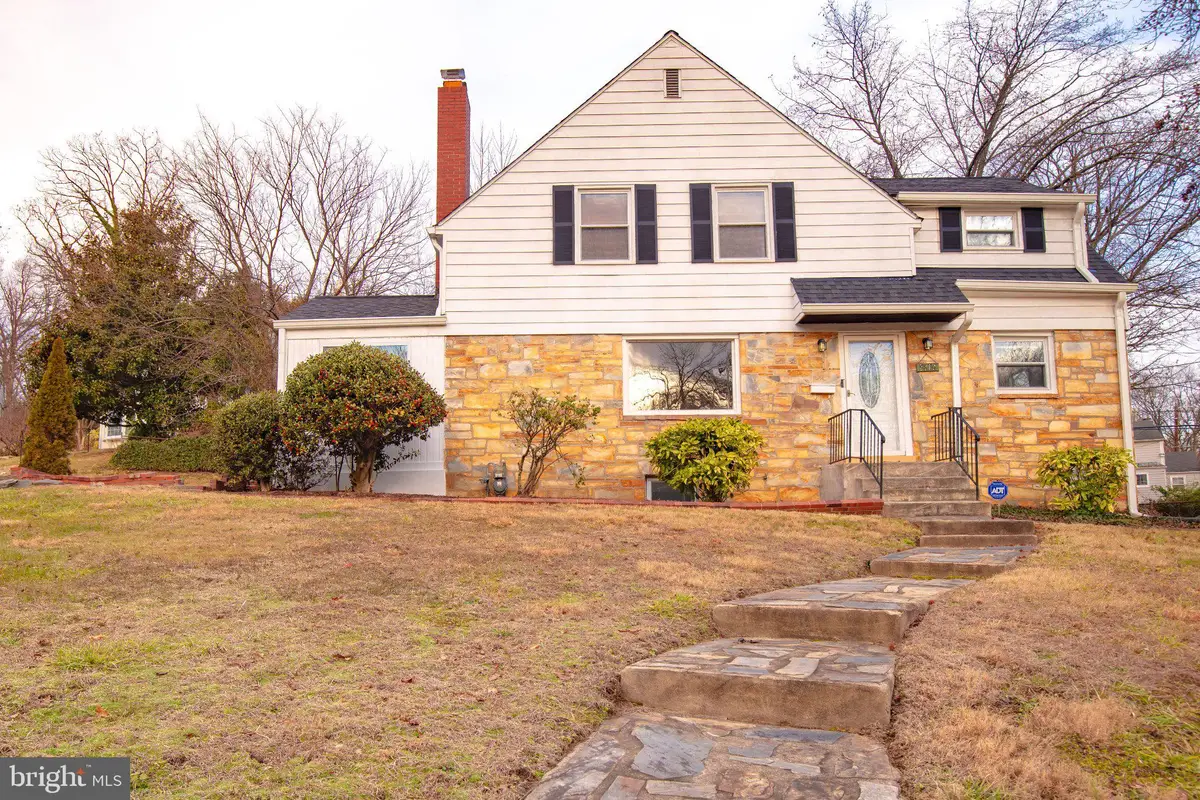 5810 Greenleaf Road, Cheverly, MD 20785 - #1