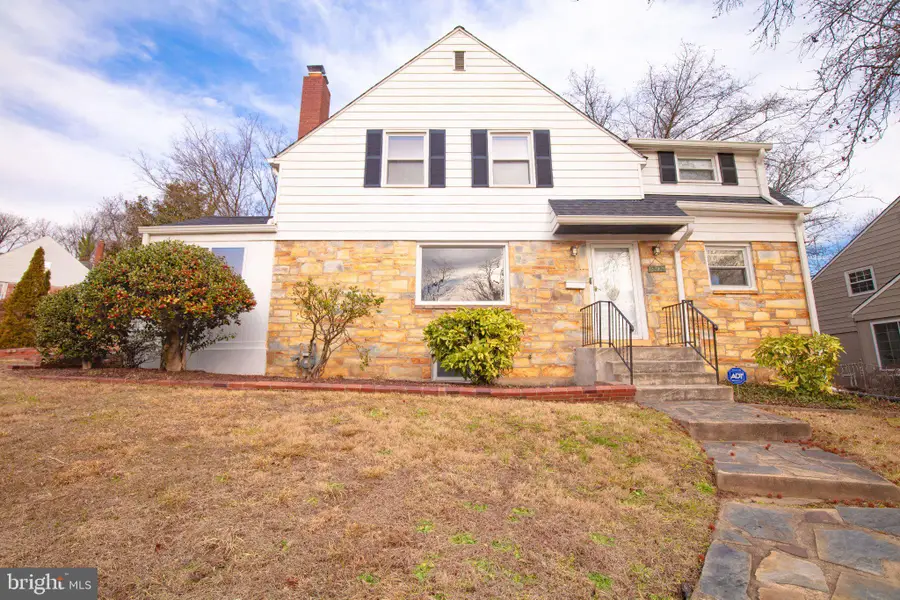 5810 Greenleaf Road, Cheverly, MD 20785 - #2