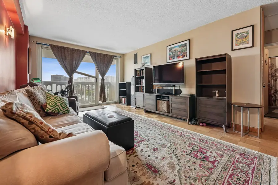 555 North Avenue 8W, Fort Lee, NJ 07024 - #2