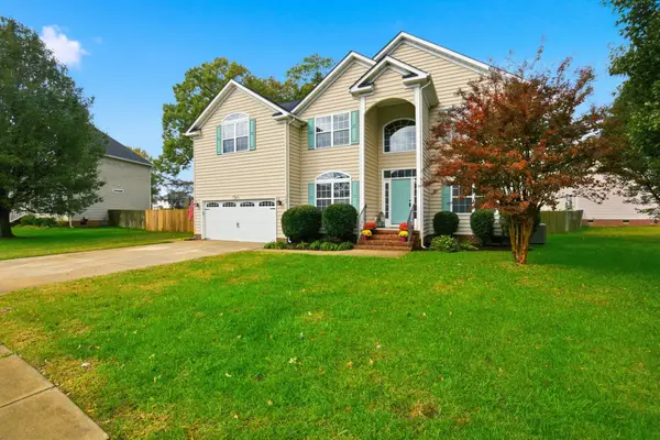 600 Mile Creek Lane, Chesapeake, VA 23322