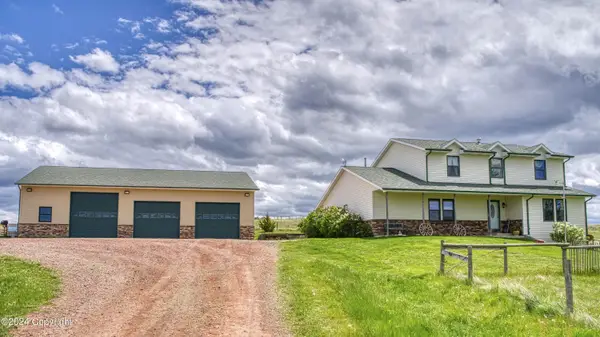 7500 Stone Crest Drive, Gillette, WY 82716