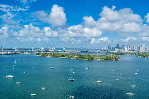 1330 West Ave #2708, Miami Beach, FL 33139