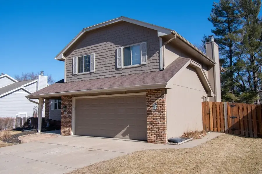 807 S Taylor Street, Papillion, NE 68046 - #2