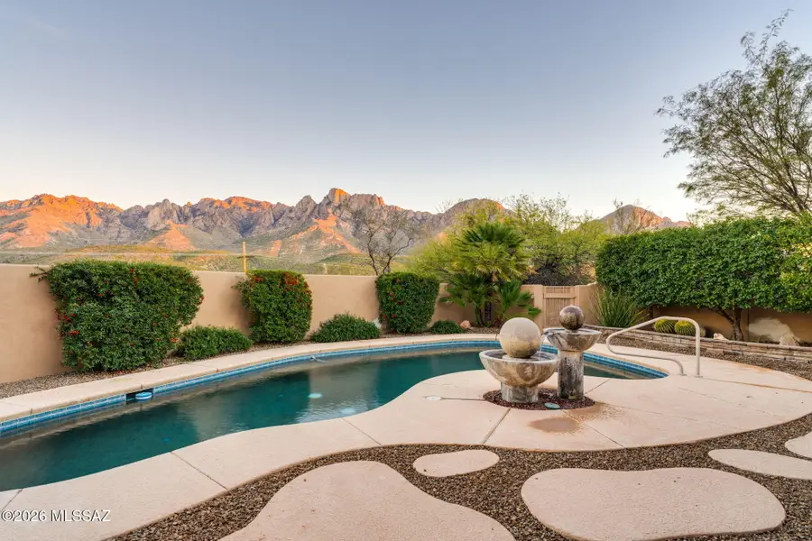 11506 N Civano, Oro Valley, AZ 85737 - Image #2