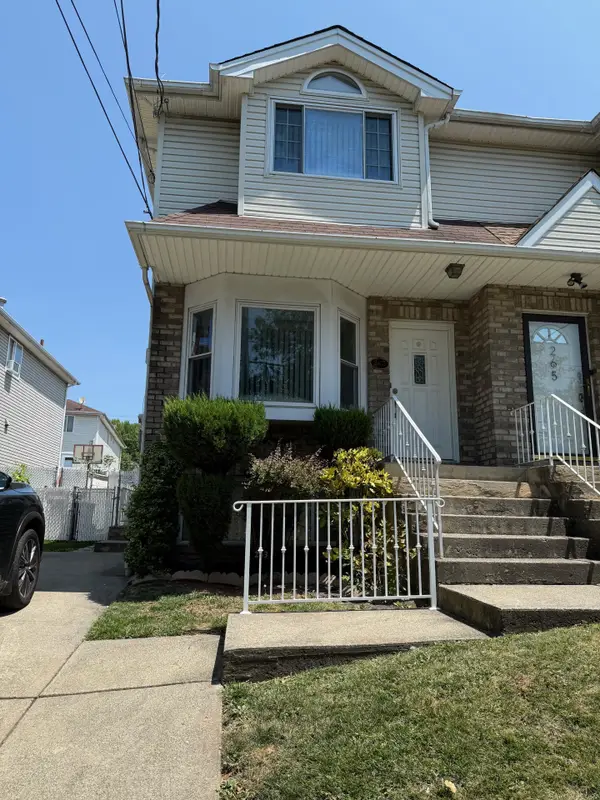 263 Seguine Avenue, Staten  Island, NY 10309