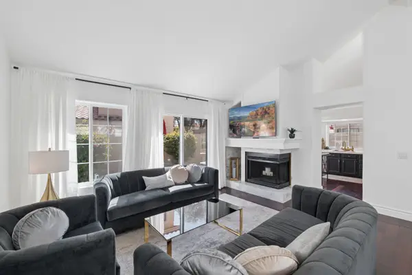 7925 E Pepper Tree Lane, Scottsdale, AZ 85250