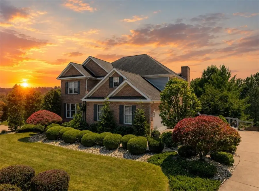 32 Hawthorne Ln, Penn, PA 15642 - #2