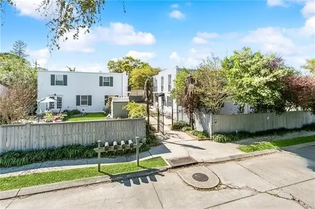 6720 ARGONNE Boulevard unit: ., New Orleans, LA 70124 - #2