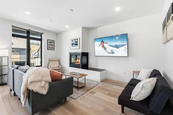 930 Blue River Parkway #625, Silverthorne, CO 80498