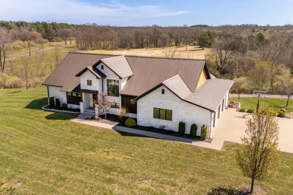 9909 Decatur Road, Marion, IL 62959