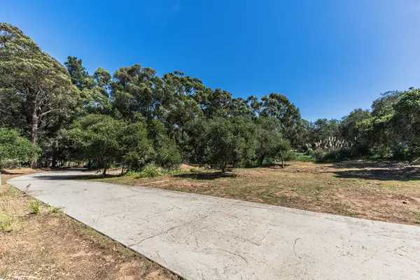 7010 Valle Pacifico Road, Salinas, CA 93907