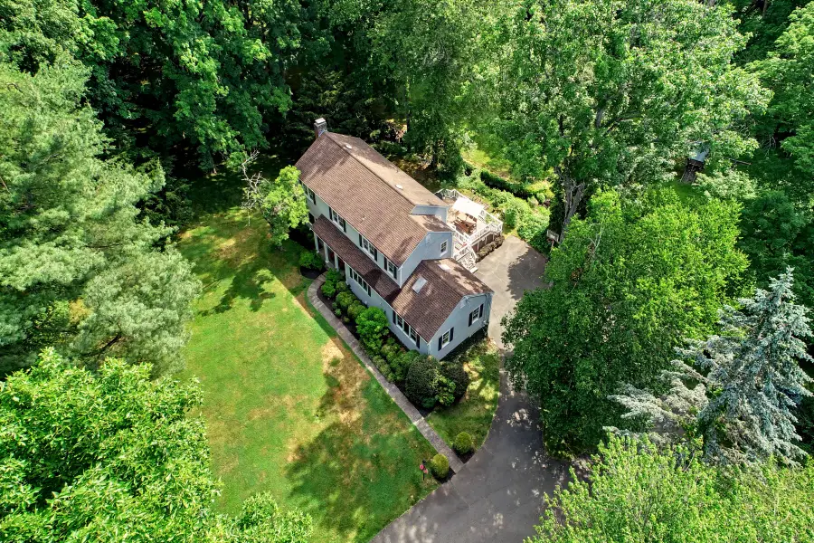 11 Butternut Hollow Road, Greenwich, CT 06830 - #3