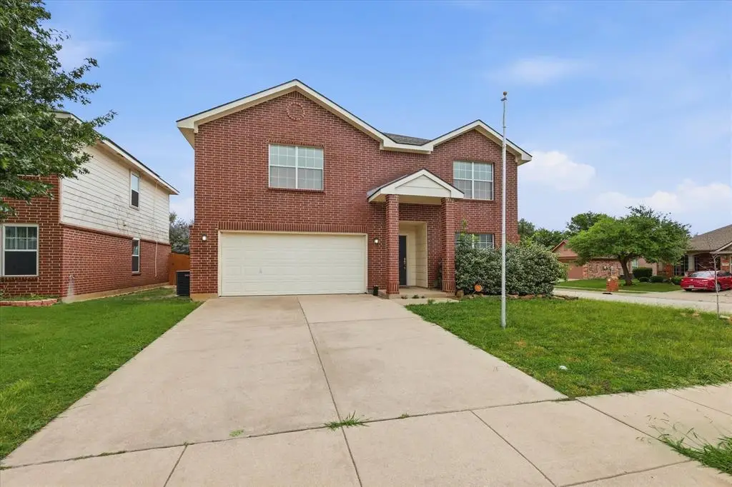 4957 Thorn Hollow Drive, Fort Worth, TX 76244 - #1