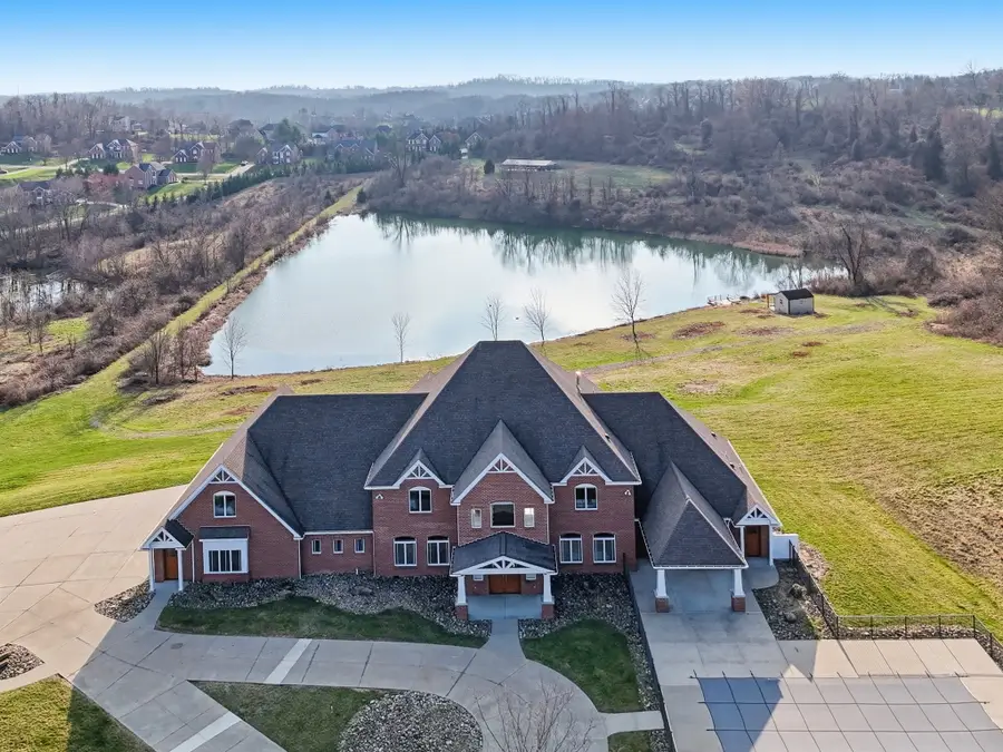 308 Sutherland Drive, Venetia, PA 15367 - #2