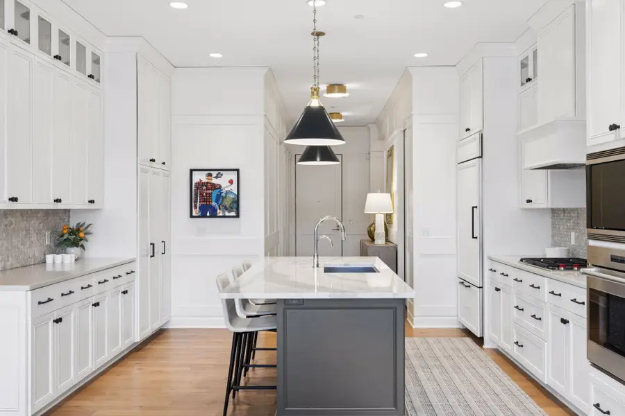 935 Lake Street E #309, Wayzata, MN 55391 - #3