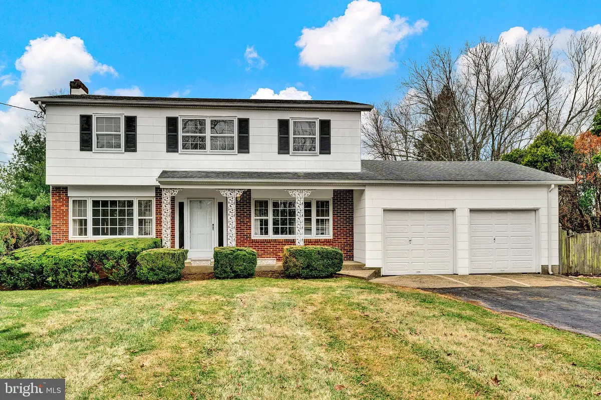 21 Fabrow Dr, Titusville, NJ 08560 - #1