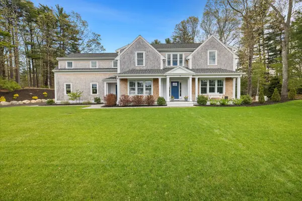 15 Cushing Drive, Duxbury, MA 02332