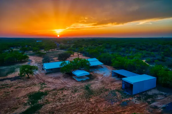 601 Wildflower Drive, Lytle, TX 78052