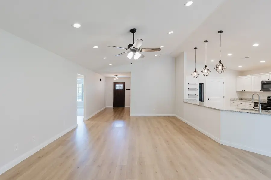 318 N Whitney Lane, Marion, IL 62959 - #3