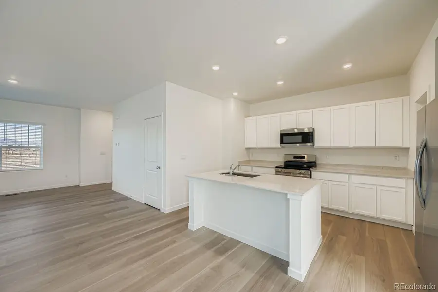 2729 E 153rd Avenue, Thornton, CO 80602 - Image #2