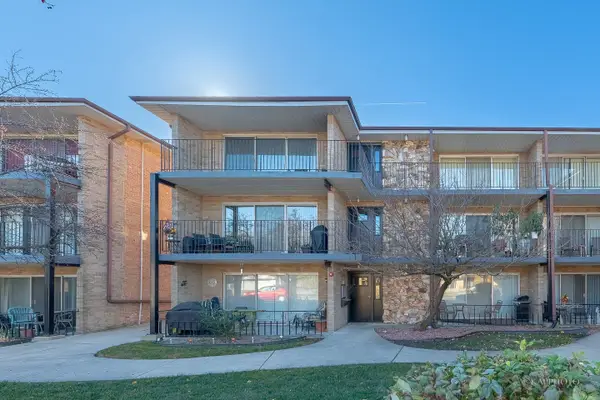 3175 W 115th Street #3E, Merrionette Park, IL 60803