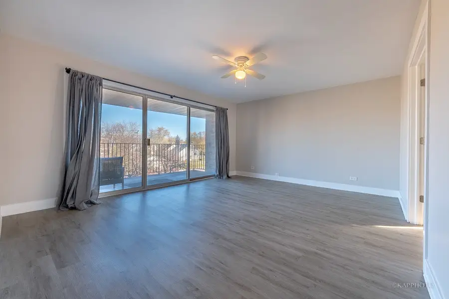 3175 W 115th Street #3E, Merrionette Park, IL 60803 - #3